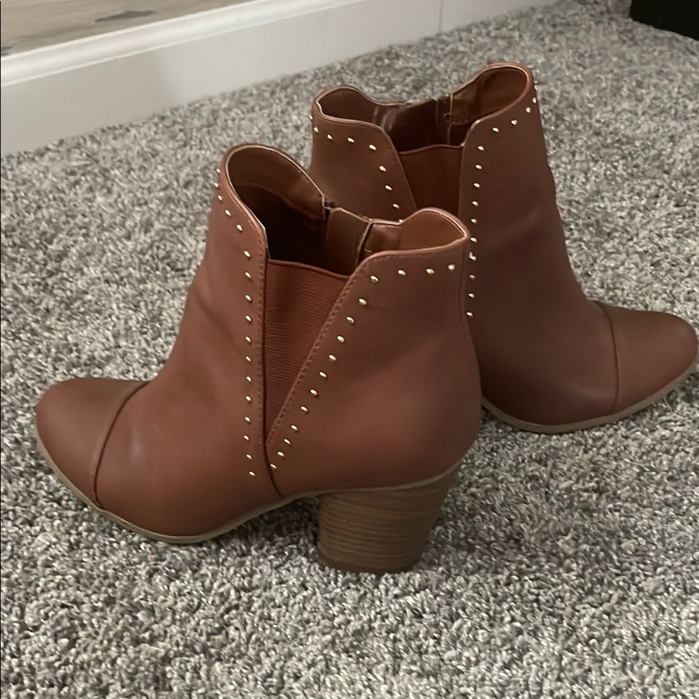 LC Lauren Conrad Brown Ankle Booties with Western Flair